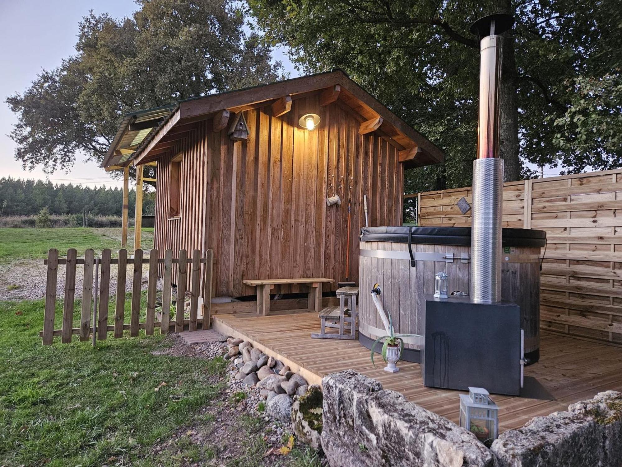 Gite Des Gravets Sigalens Exterior foto